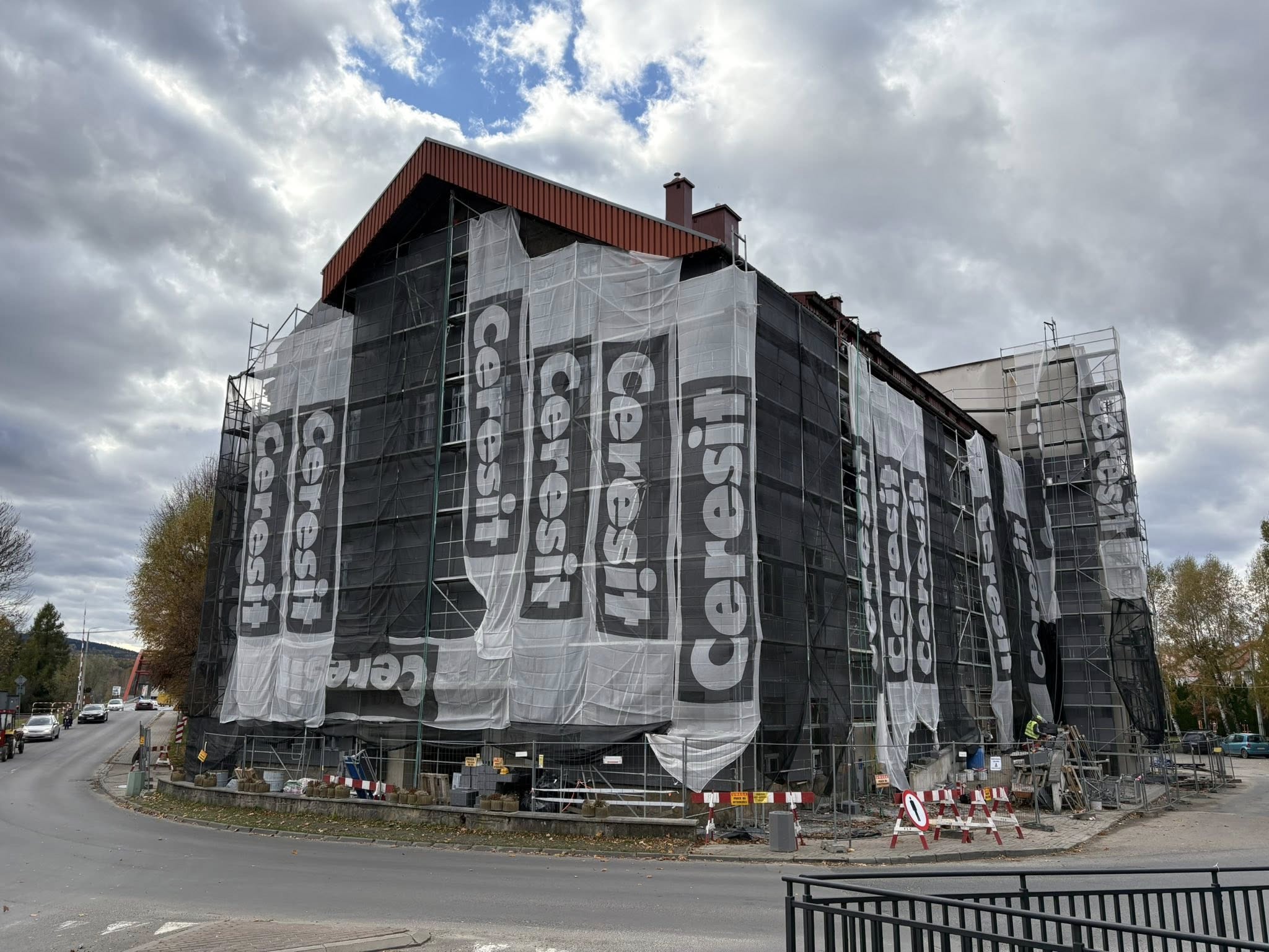 572736137 1150762683854218 2409608822562935775 n